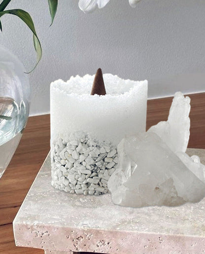 Piece of heaven White Crystal Incense Bowl